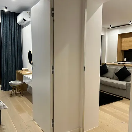 Nusco North Daire Bükreş