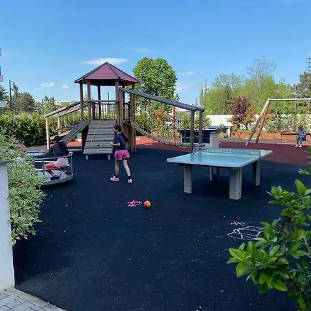 Апартаменти Nusco North *