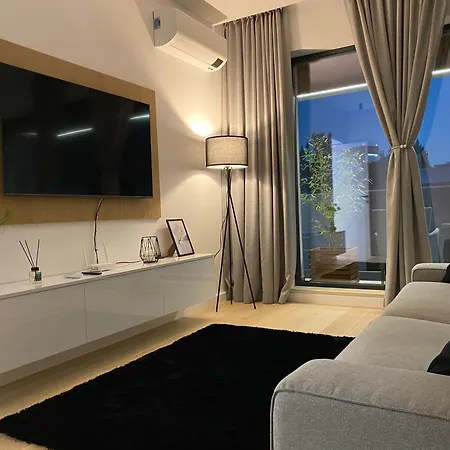 Daire Nusco North Bükreş