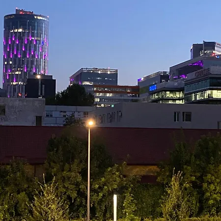 Апартаменти Nusco North *